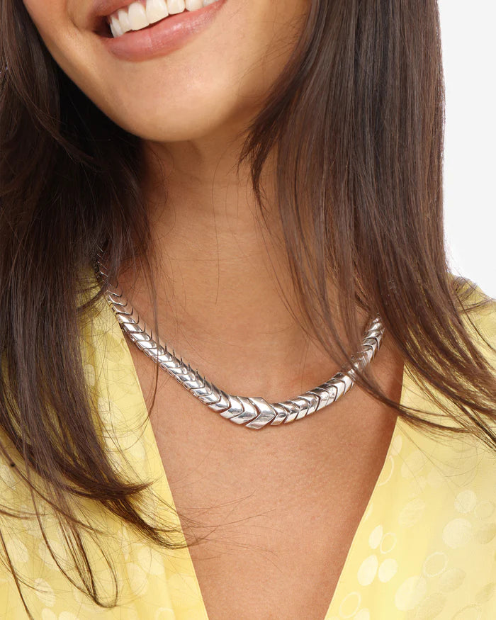 Serpent Herringbone Collar