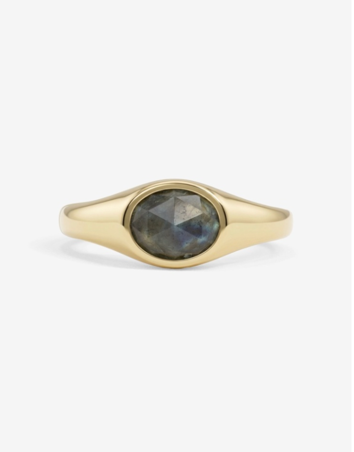 She's a Boss Signet Ring